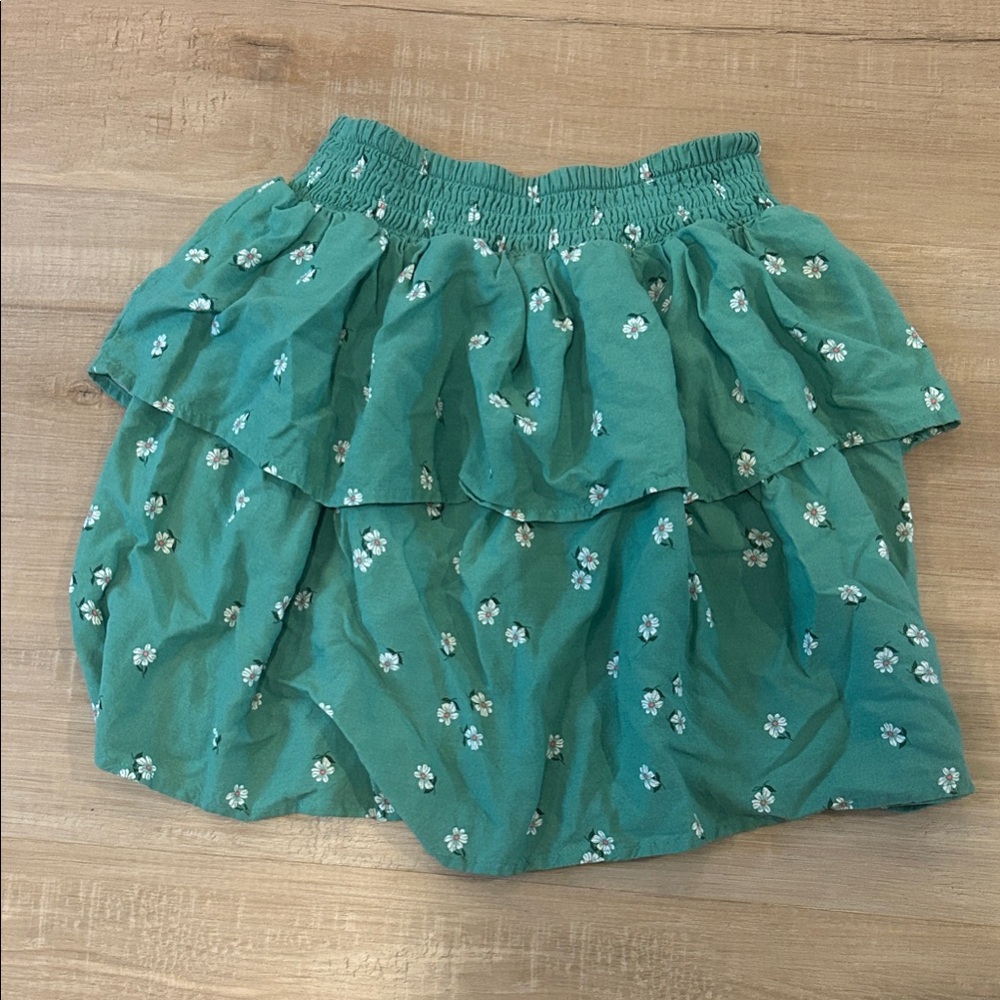 H&M Green Floral Tiered Mini Skirt